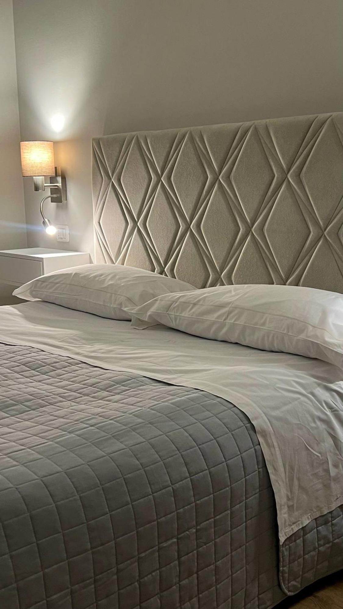 Albergo Cerchi Tortona Kültér fotó